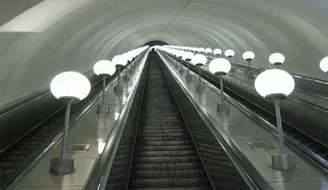 park-pobedy-escalator